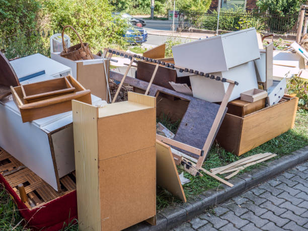 Best Trash Removal Near Me  in Hazlehurst, GA